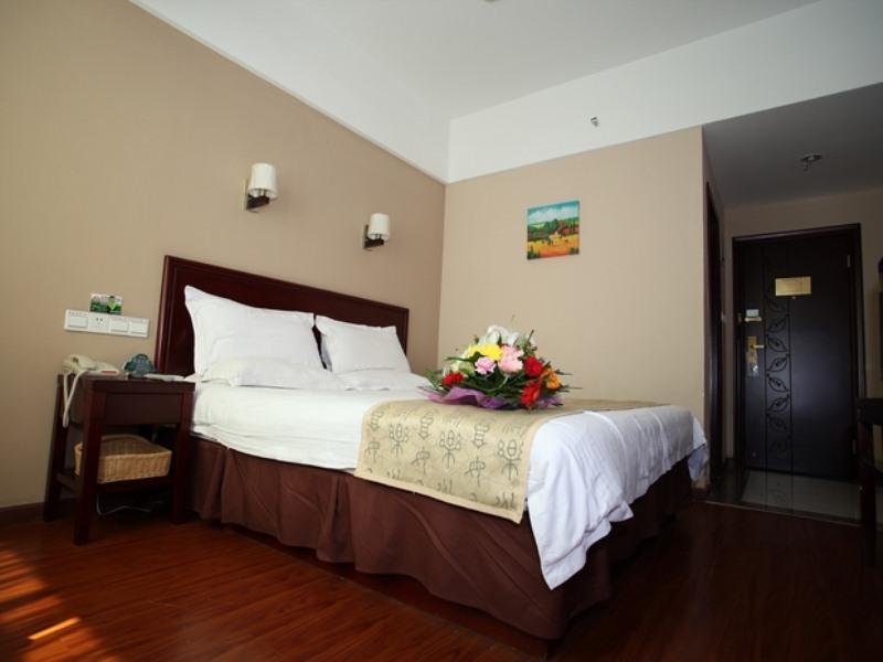 Greentree Inn Henan Luoyang Wangcheng Square Business Hotel Esterno foto