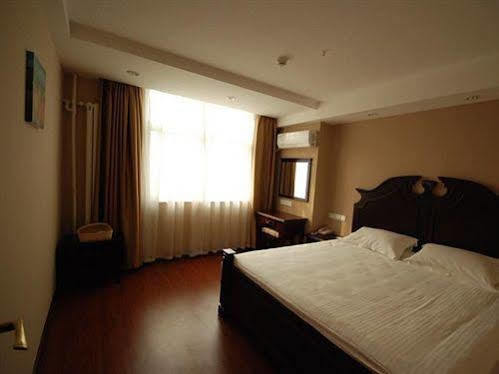 Greentree Inn Henan Luoyang Wangcheng Square Business Hotel Esterno foto